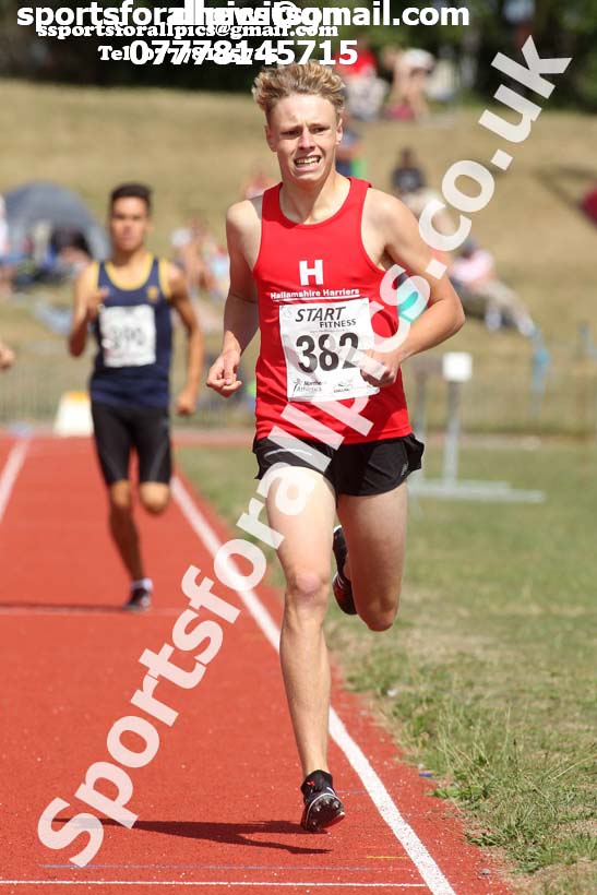 Mens under-17s 800 metres, 2018 Northern Under-17s/U-15s/U-13s Champs., Wavertree Athletics Centre, Liverpool. Photo: David T. Hewitson/Sports for All Pics